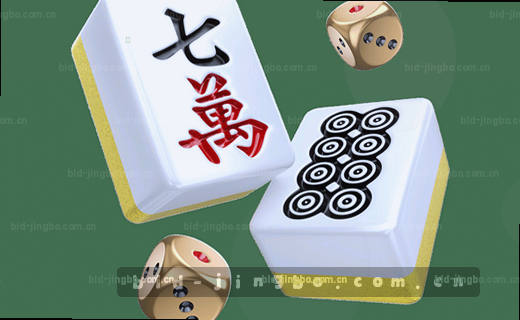 绿荫小道，光影斑驳处